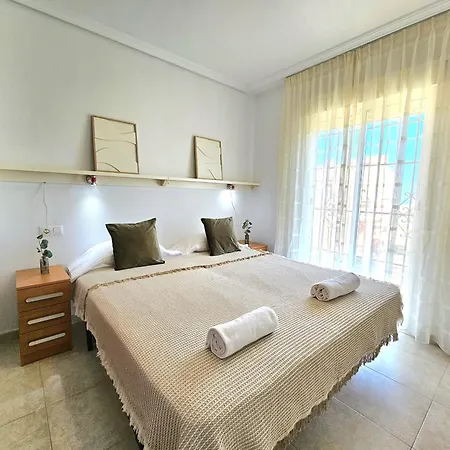 Flat Apartment *